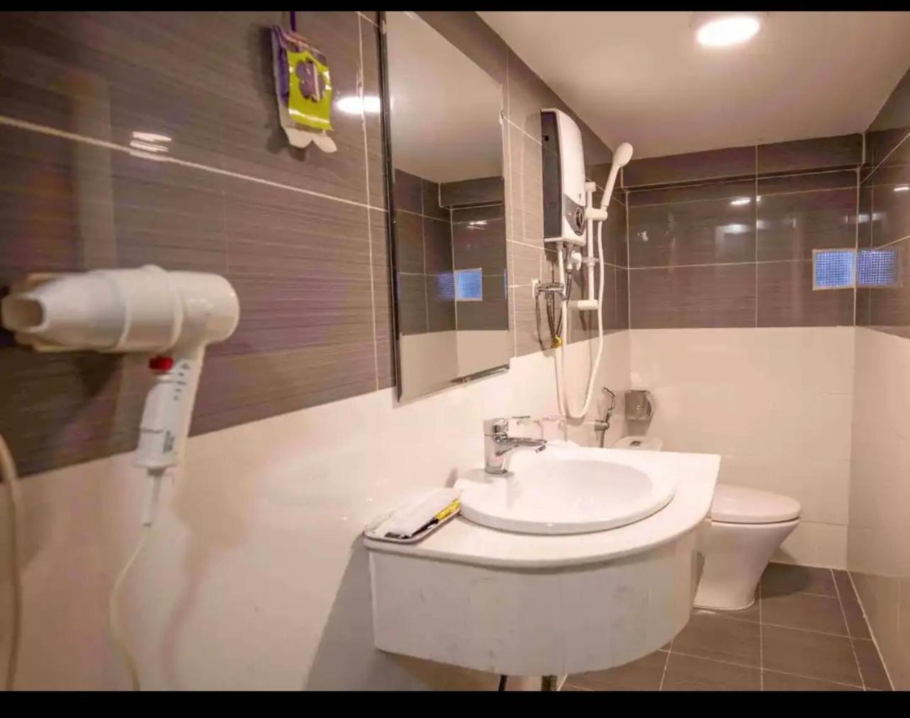 Hotel Q-Center Dalat Extérieur photo
